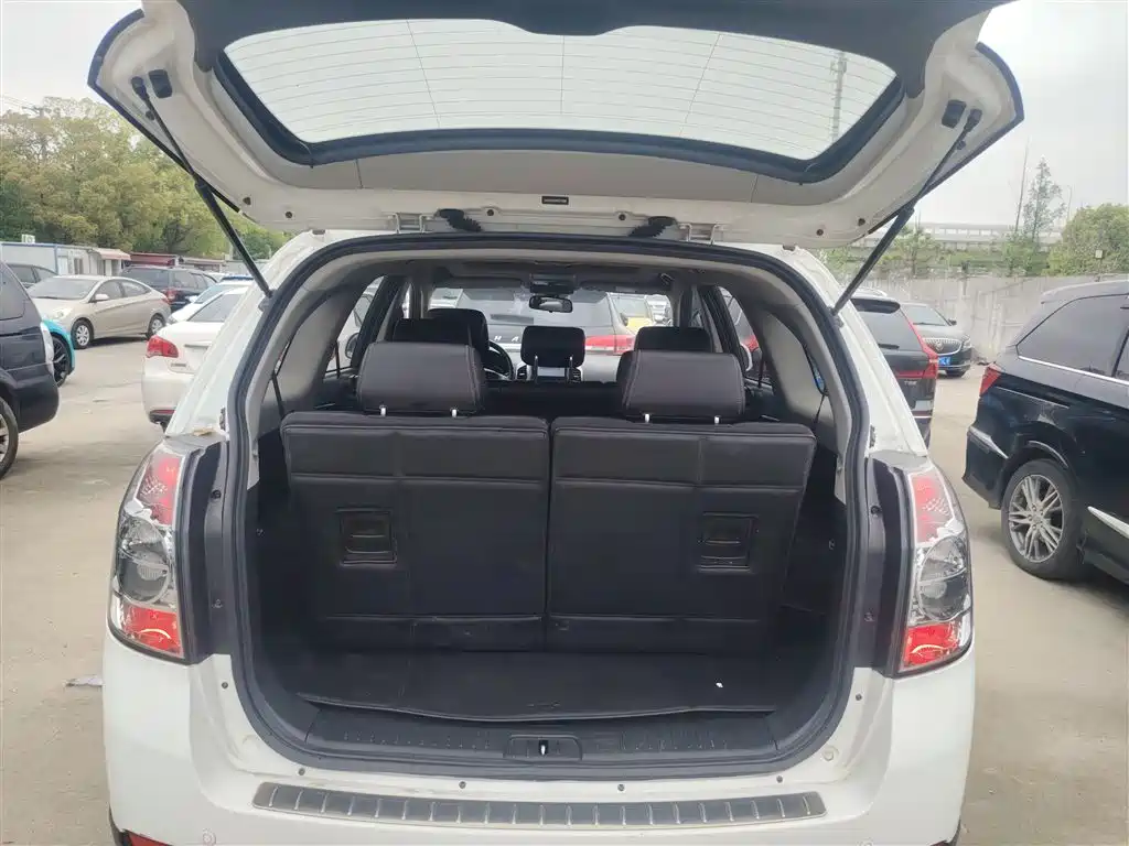 Chevrolet Captiva 2014 2.4L 4WD Flagship 7-seater фото 19