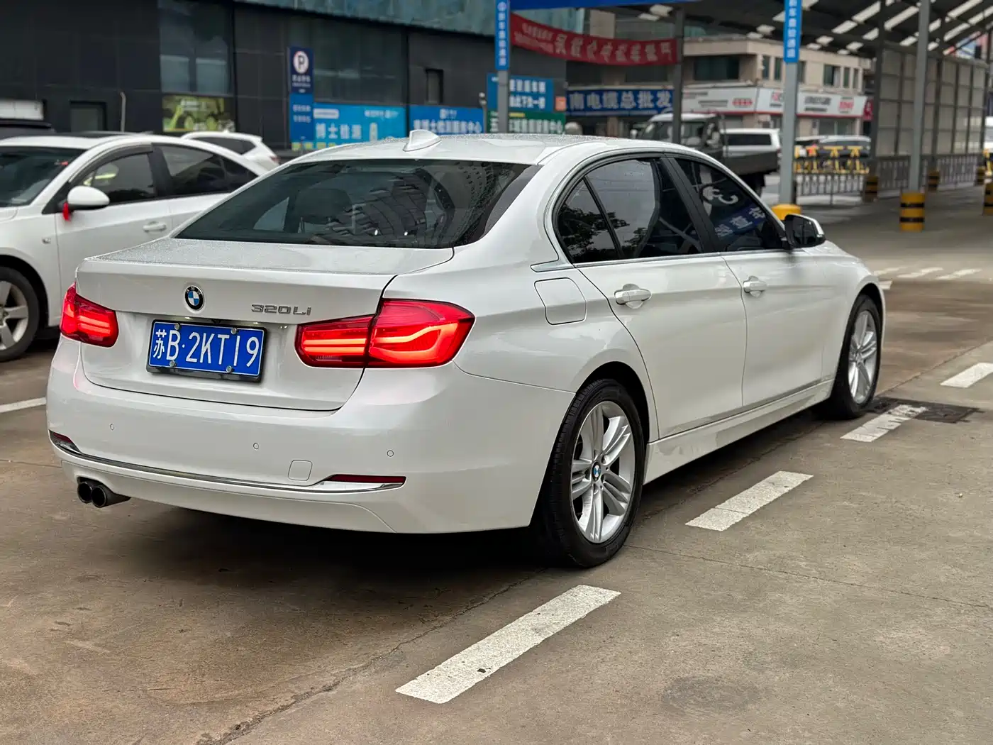 BMW 3 Series 2017 320Li Fashion фото 5
