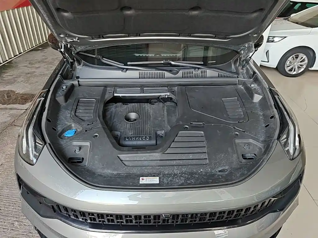 Lynk & Co 05 2020 2.0TD 4WD Halo Edition фото 20