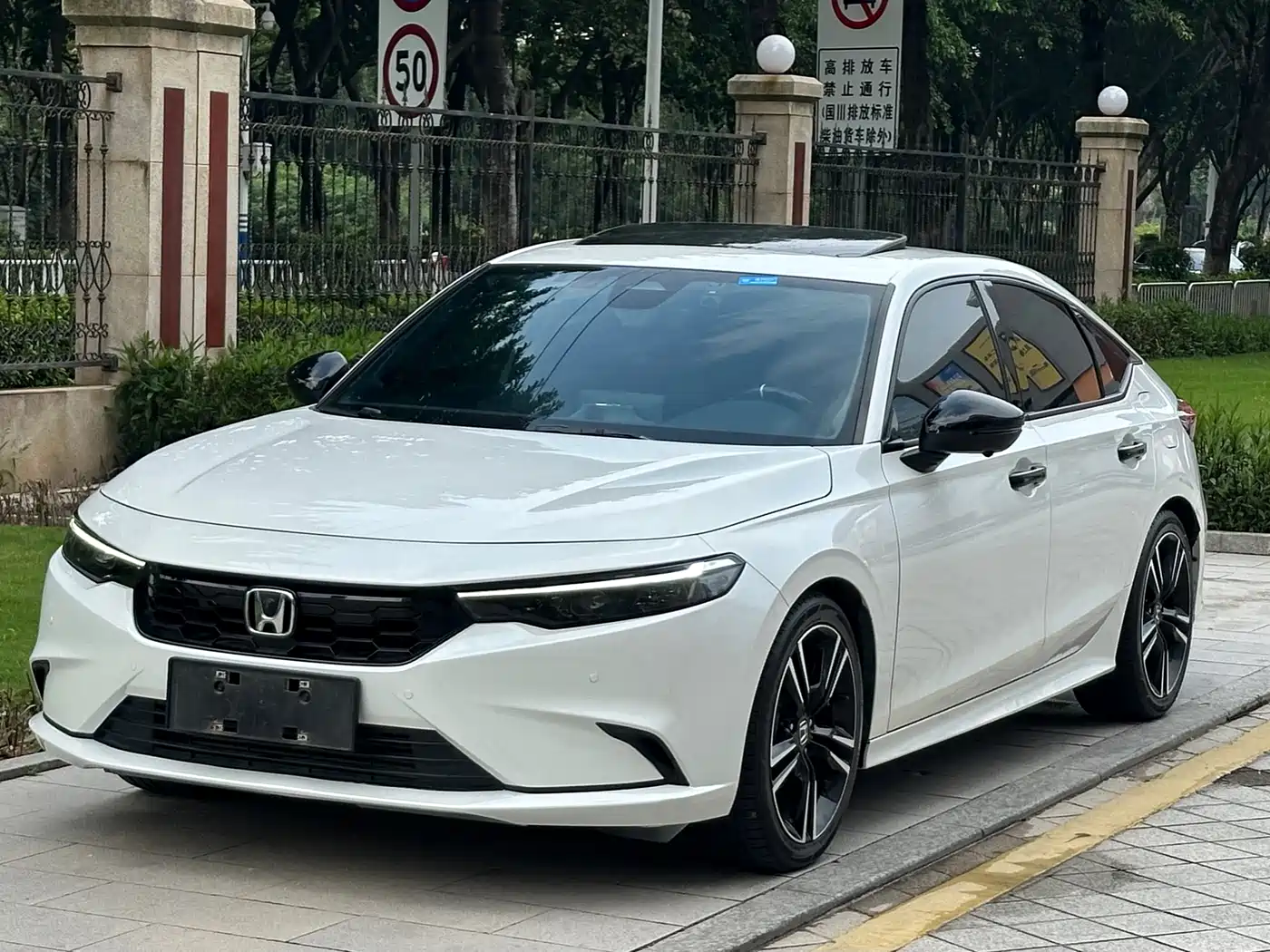 Honda Integra 2023 HATCHBACK 240TURBO CVT Phantom Night Luxury Edition