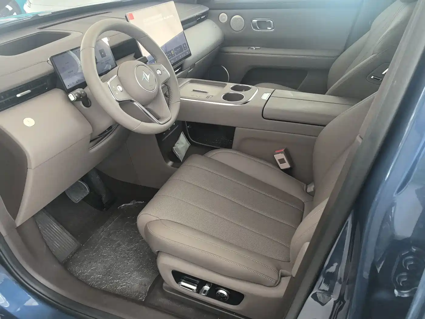 Dongfeng Yipai E8 M8 2026