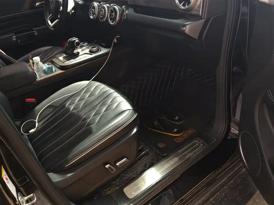 Tank 300 2021 Off-road Edition 2.0T Challenger фото 8