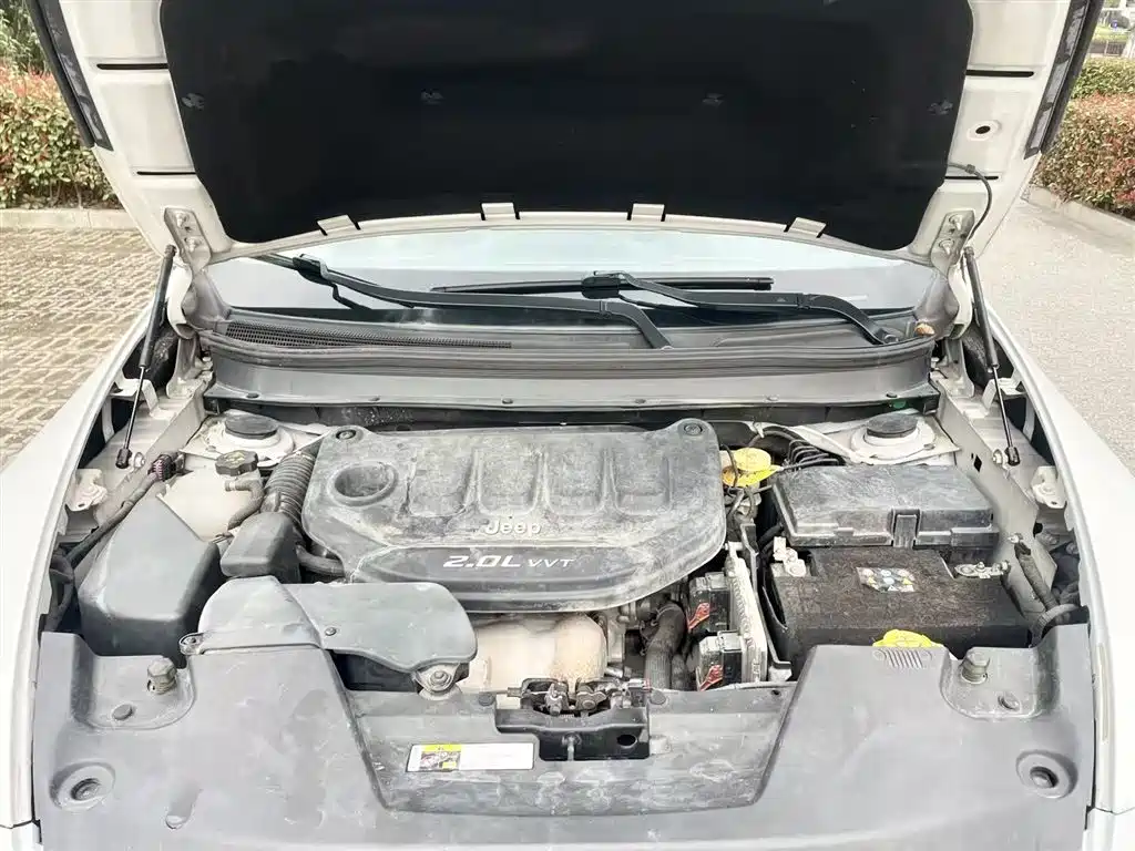 Jeep Cherokee 2016 2016 2.0L Superior Edition