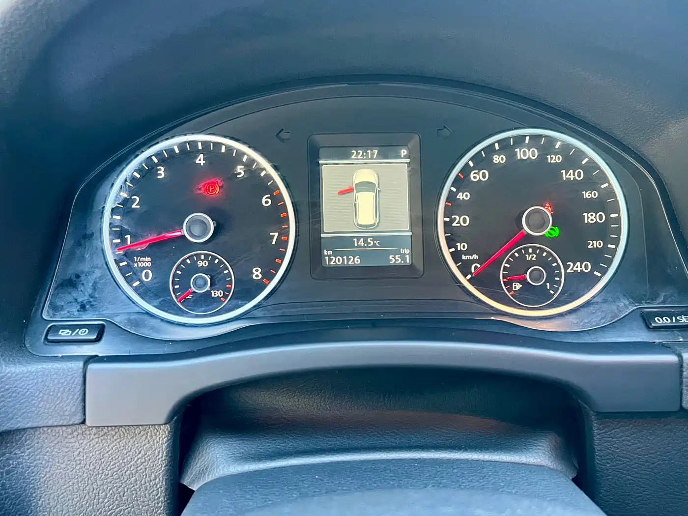 Volkswagen Tiguan 2013 1.8TSI Auto 4WD Luxury фото 10