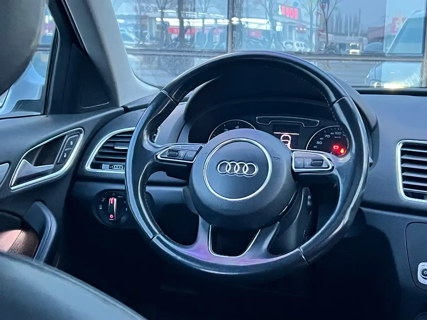 Audi Q3 2016 35 TFSI Style фото 12