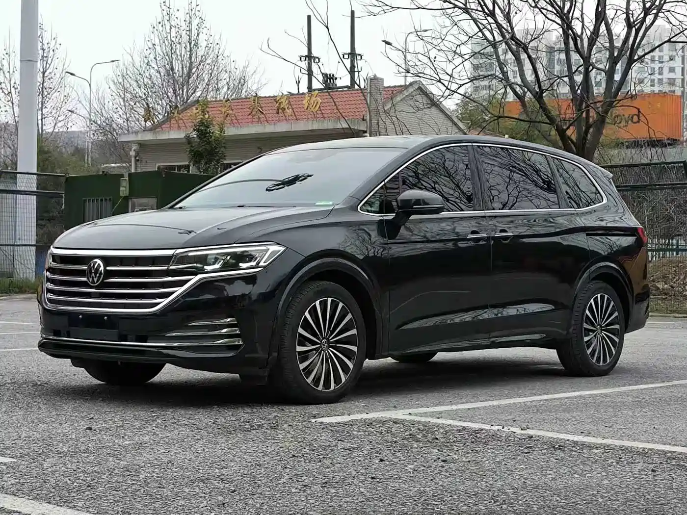 Volkswagen Viloran 2023 380TSI Premium Edition фото 3