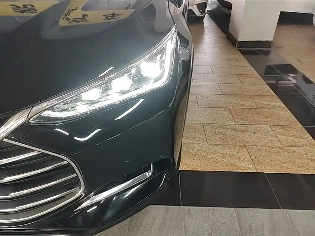 BYD Tang 2019 2.0T Automatic Smart Connect Drive 5-seater China VI фото 24