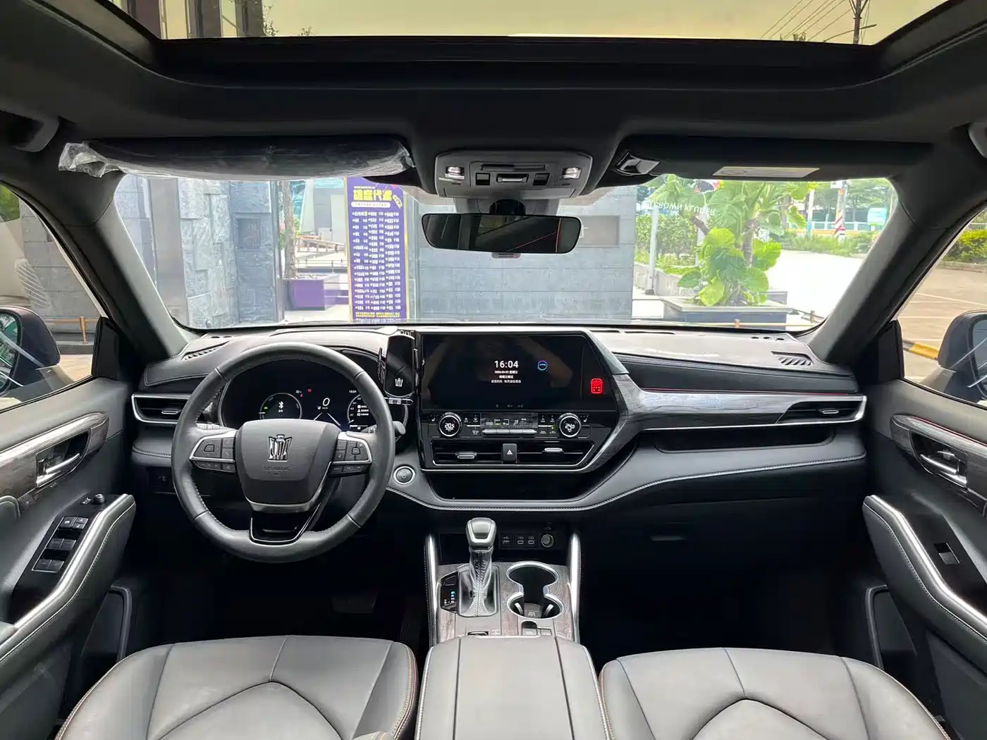 Toyota Crown Kluger 2024 2.5L HEV 4WD Premium Edition фото 6