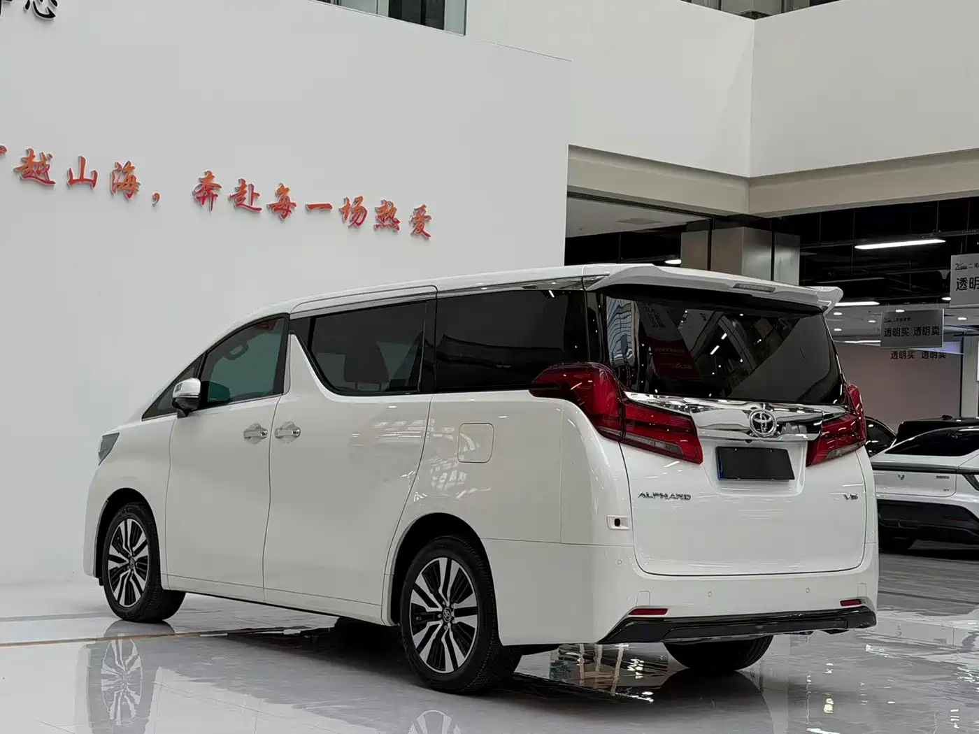 Toyota Alphard 2018 Facelift 3.5L Luxury Edition фото 9