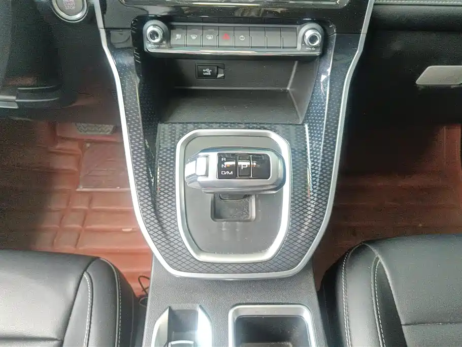 Haval M6 2021 PLUS 1.5T DCT Elite Smart Connect фото 16