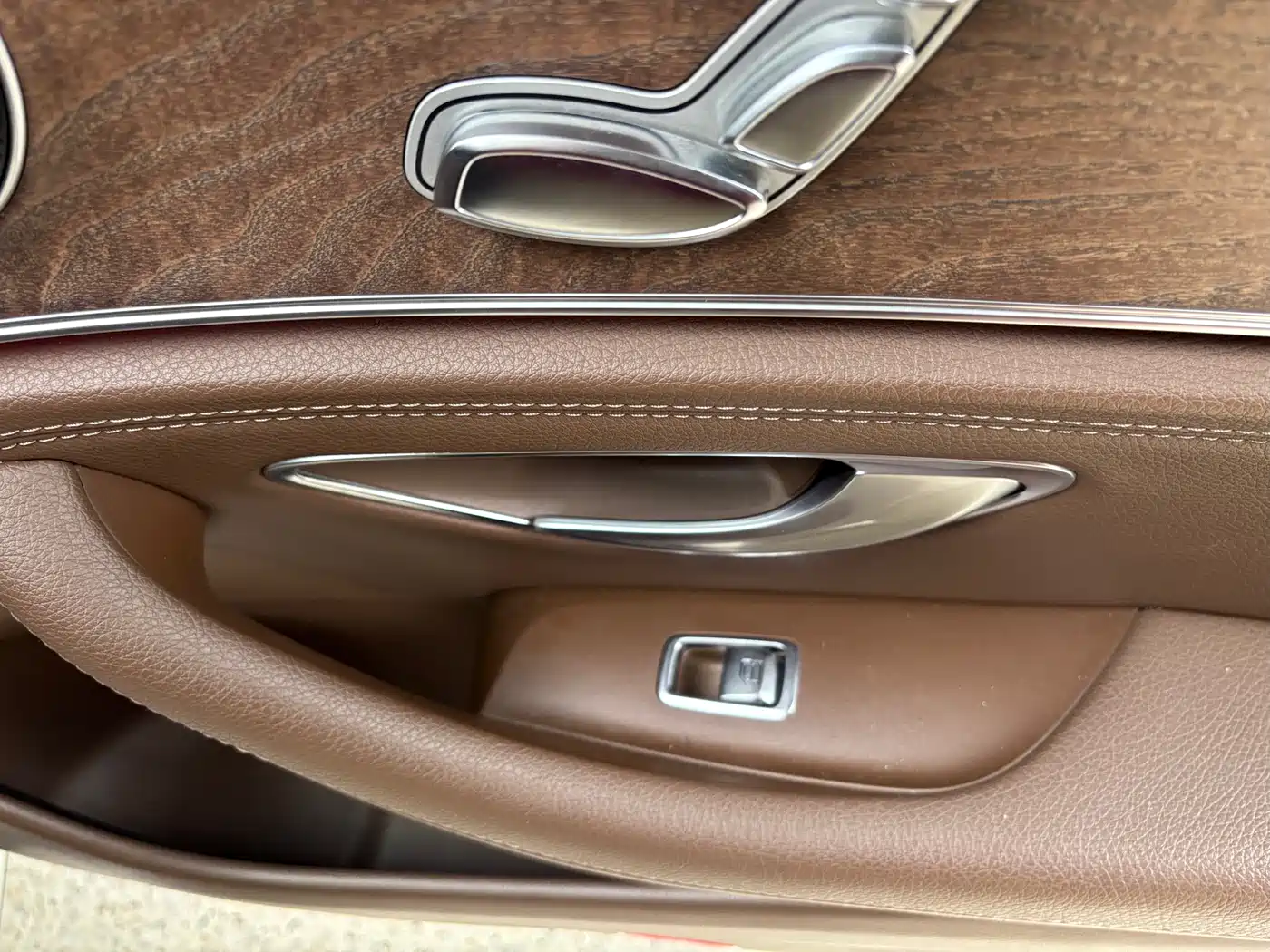 Mercedes-Benz E-Class 2018 E 200 L фото 44