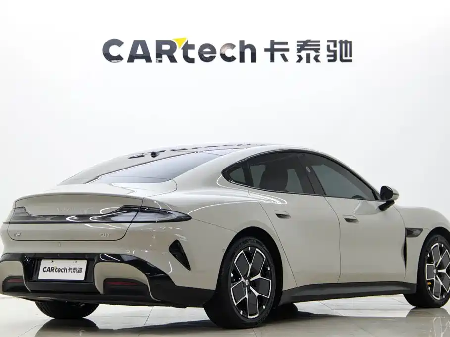 XIAOMI CAR XIAOMI SU7