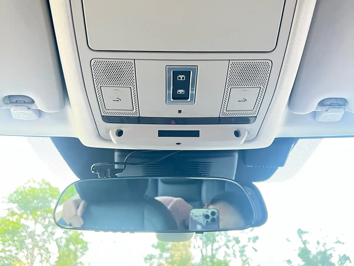 Land Rover Discovery Sport 2018 240PS SE Edition фото 28