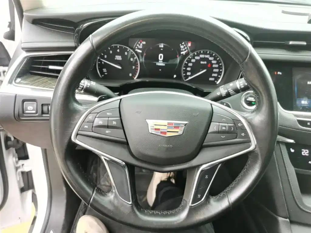Cadillac XT5 2018 25T Luxury фото 11