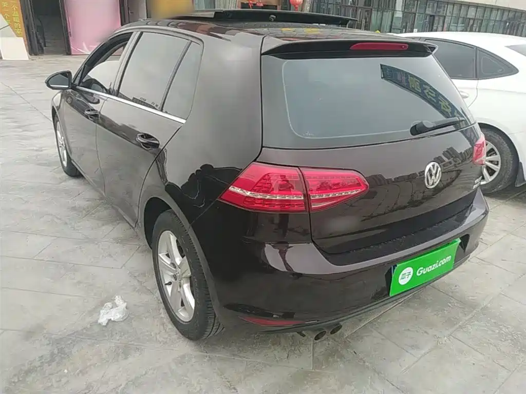 Volkswagen Golf 2016 230TSI Automatic Comfort фото 5
