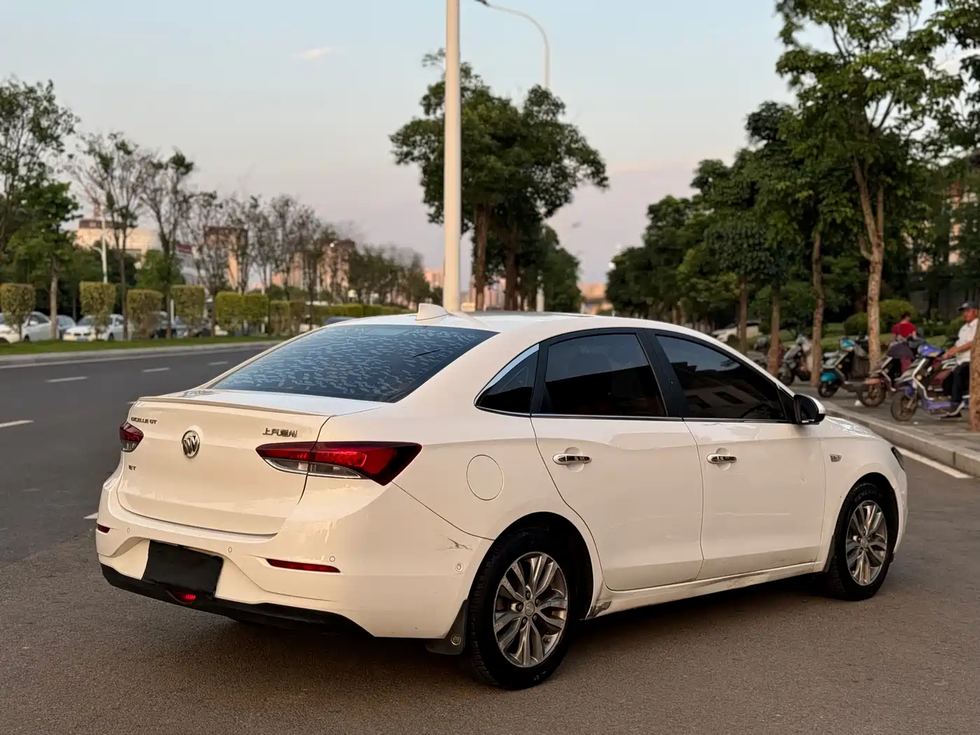 Buick Excelle 2018 18T Automatic Flagship фото 15
