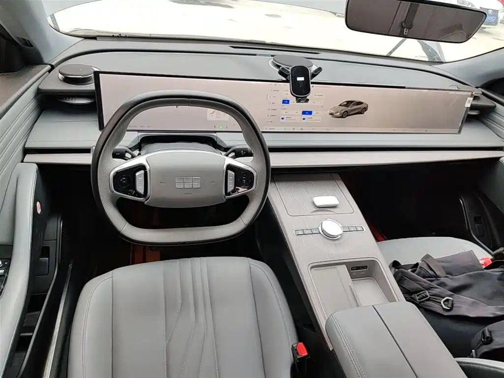 Geely Galaxy Galaxy E8 2024 Model 550km RWD Soaring Dragon Edition фото 10