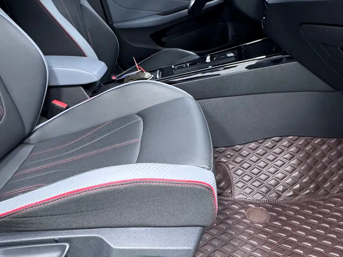 Volkswagen Lamando 2022 Lamando L 280TSI DSG Cool Edition фото 9