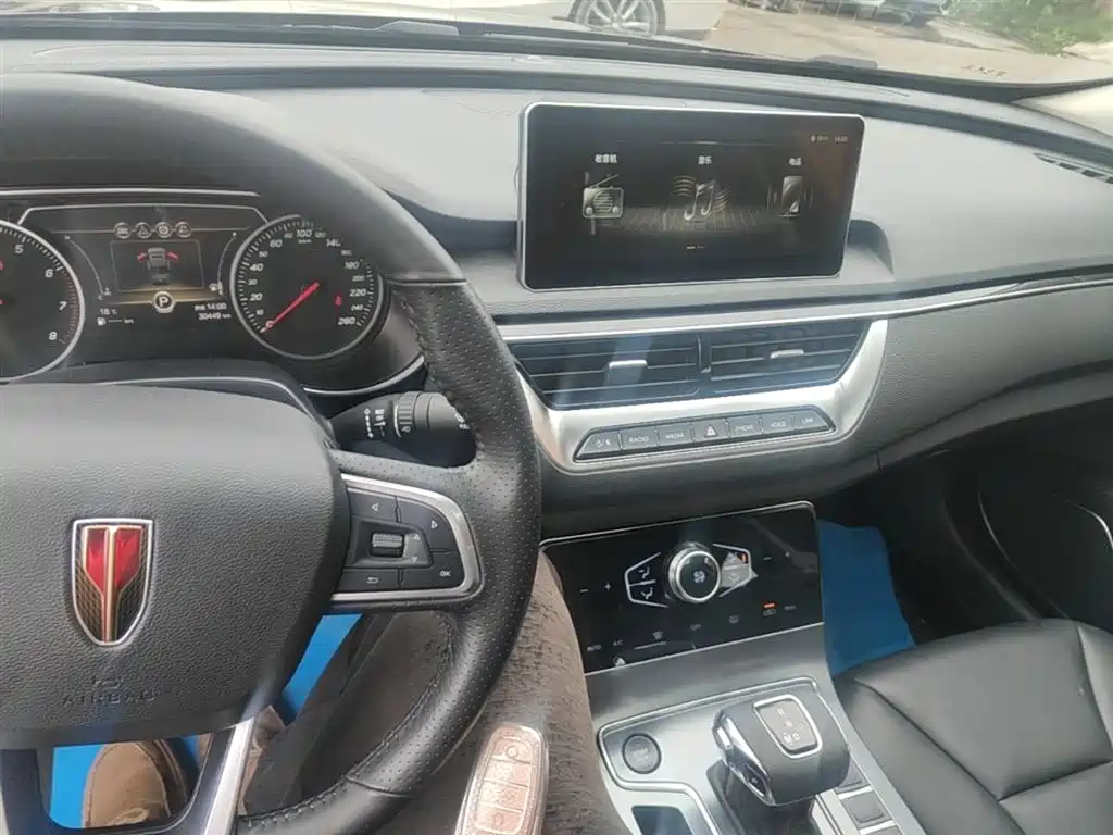 Hongqi H5 2022 Classic Facelift 1.5T DCT Flag Rhythm Edition фото 10