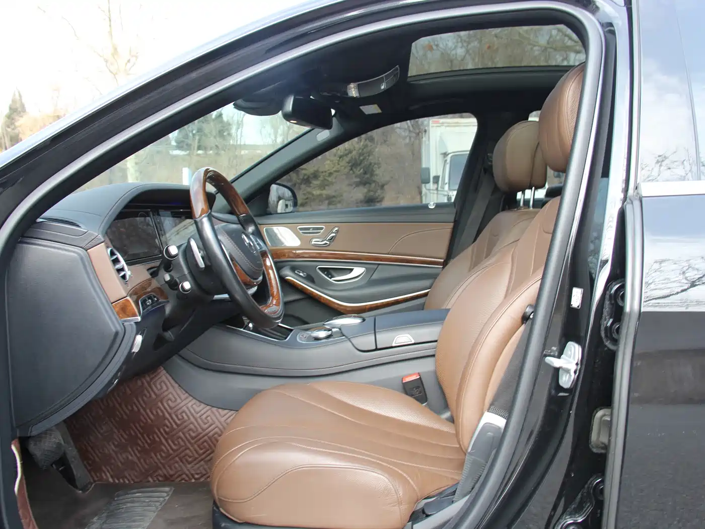 Mercedes-Benz S-Class 2016 S 320 L Luxury фото 9
