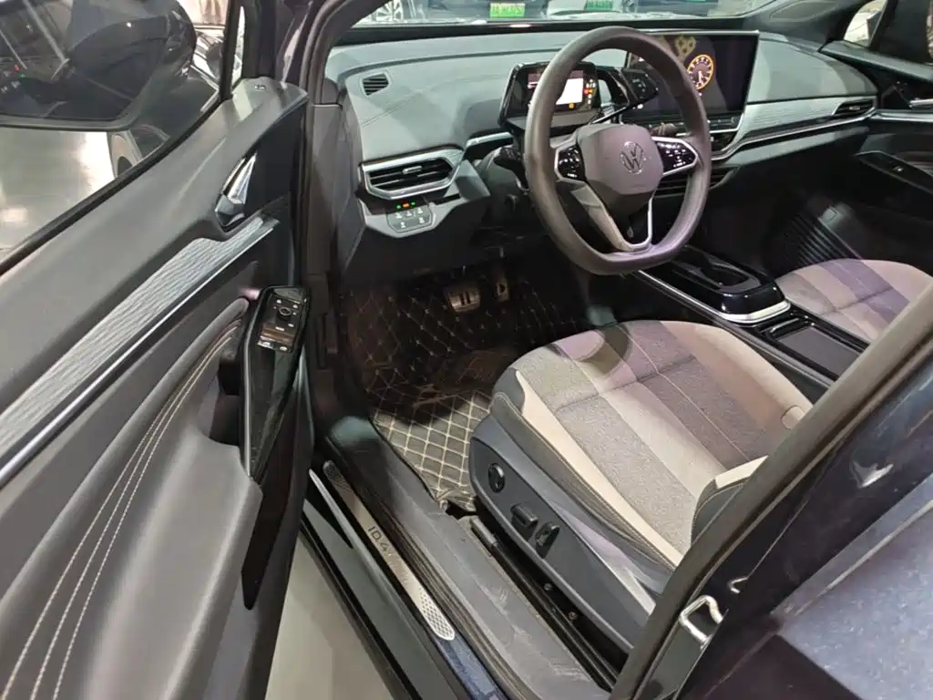 Volkswagen ID.4 CROZZ 2022 2022 Long Range PURE+ Edition