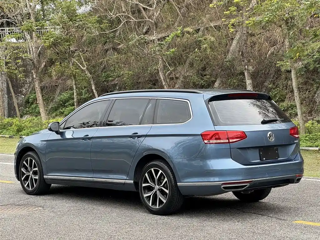Volkswagen Weilan 2017 380TSI 2WD Comfort Edition фото 6