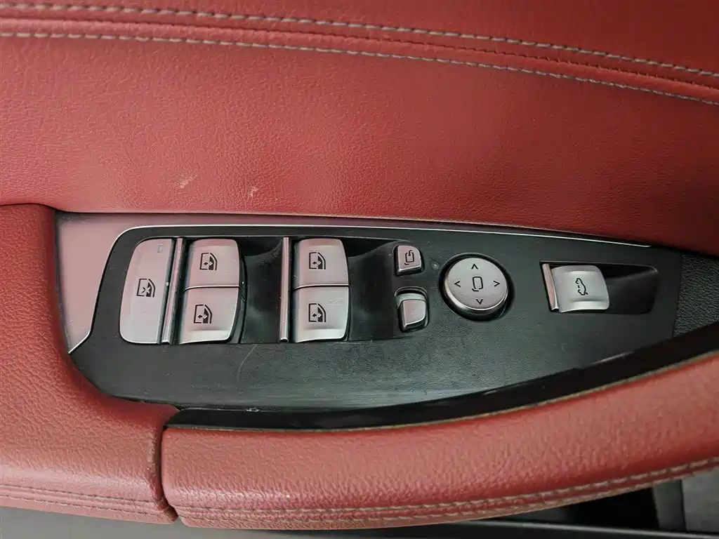 BMW X4 2021 xDrive 25i M Sport Package фото 9