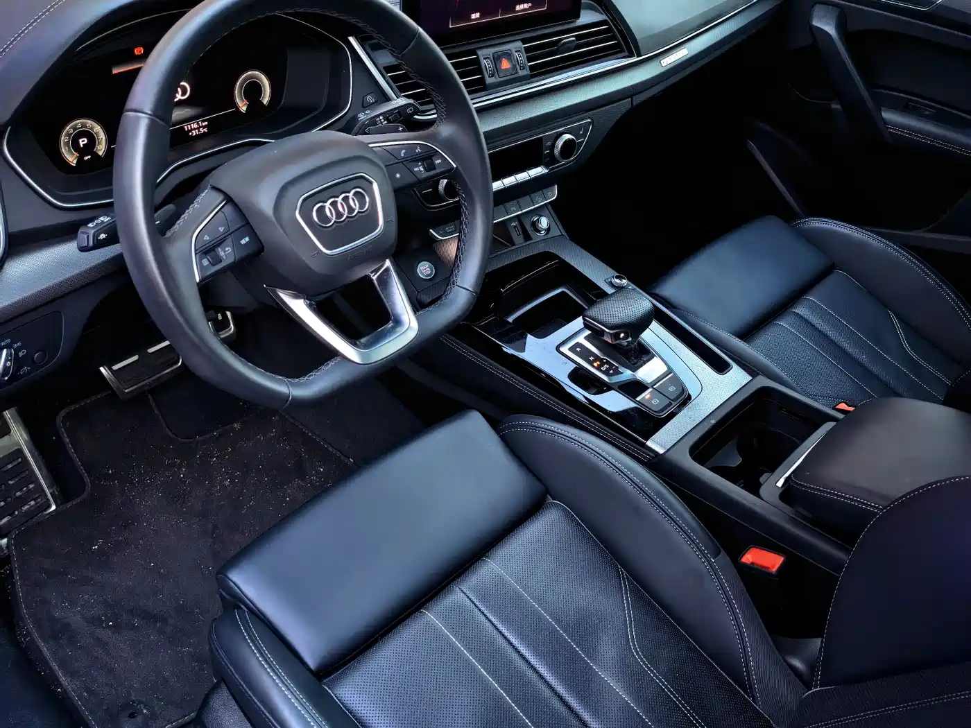 Audi Q5L 2025 40 TFSI Luxury Dynamic фото 4