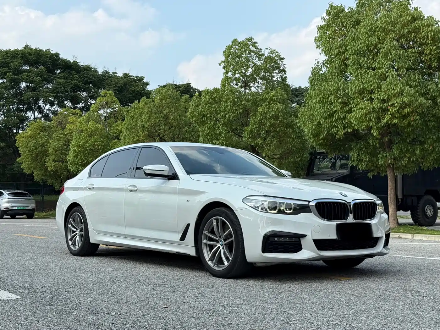 BMW 5 Series 2019 525Li M Sport Package фото 3