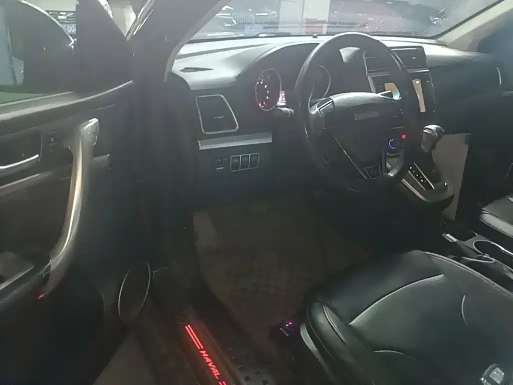 Photo 16 - Haval H6
