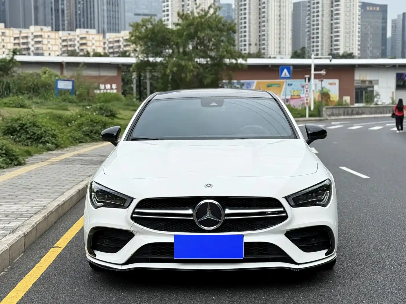Mercedes-Benz CLA AMG 2023 AMG CLA 35 4MATIC фото 2