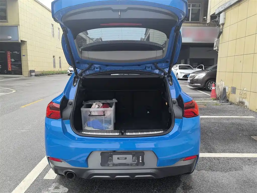 BMW X2 (Import) 2019 sDrive20i M Off-Road Package China VI фото 19