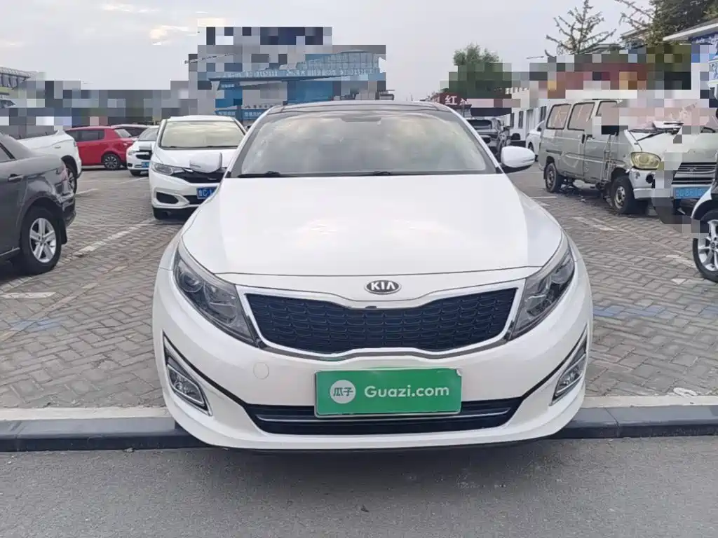 Фото 3 - Kia K5