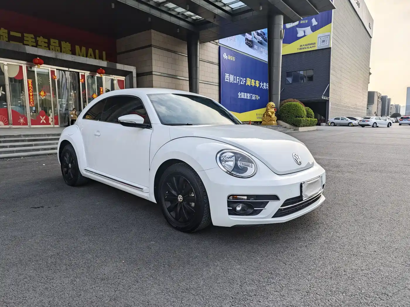 Volkswagen Beetle 2017 180TSI Enjoy фото 3