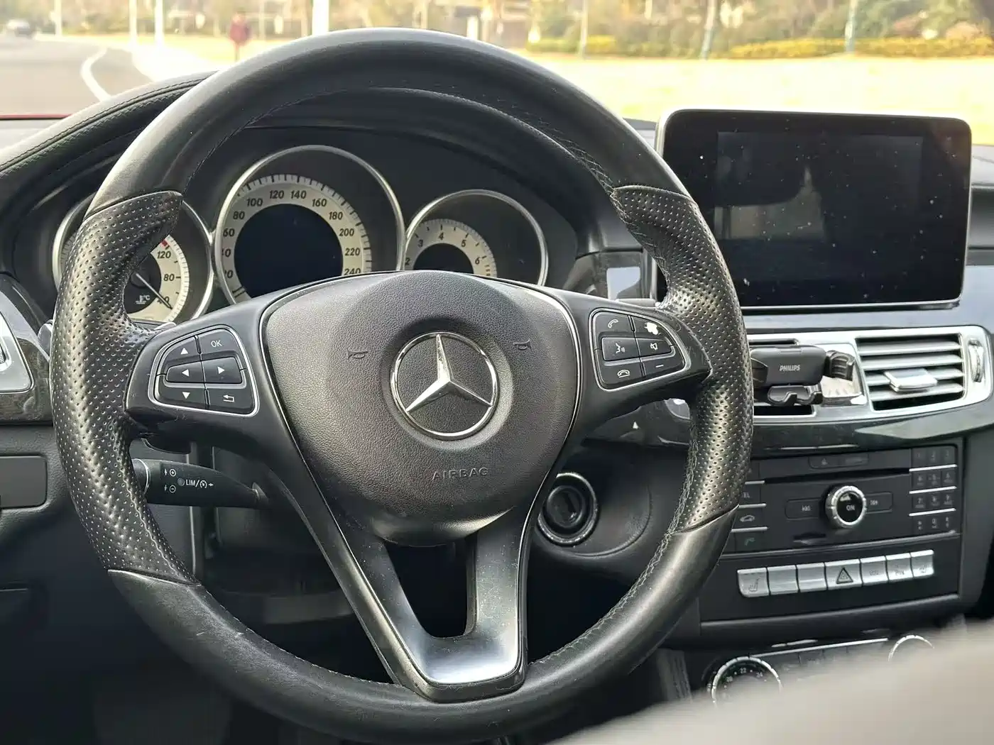 Mercedes-Benz CLS 2015 CLS 260 фото 17
