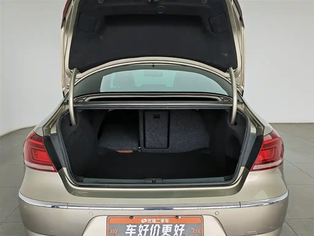 Volkswagen FAW-Volkswagen CC 2015 2.0TSI Luxury фото 16
