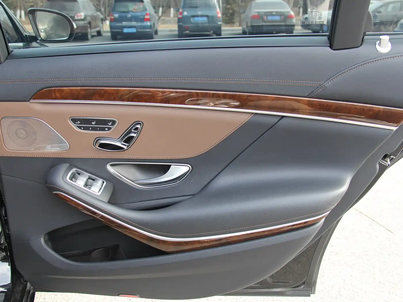Mercedes-Benz S-Class 2016 S 320 L Luxury фото 18