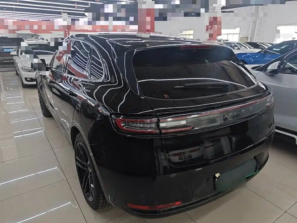 AITO Wenjie AITO M5 2025 Extended Range Ultra RWD фото 5
