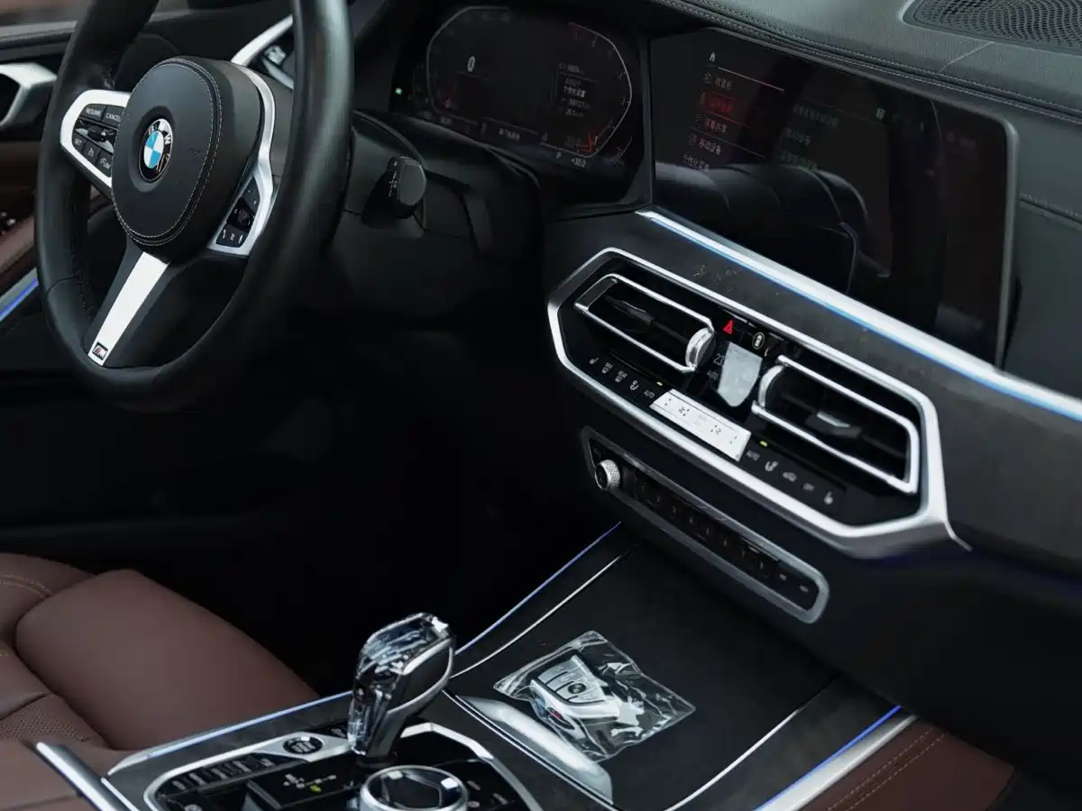 BMW X5 (Import) 2021 xDrive40i M Sport Package фото 15