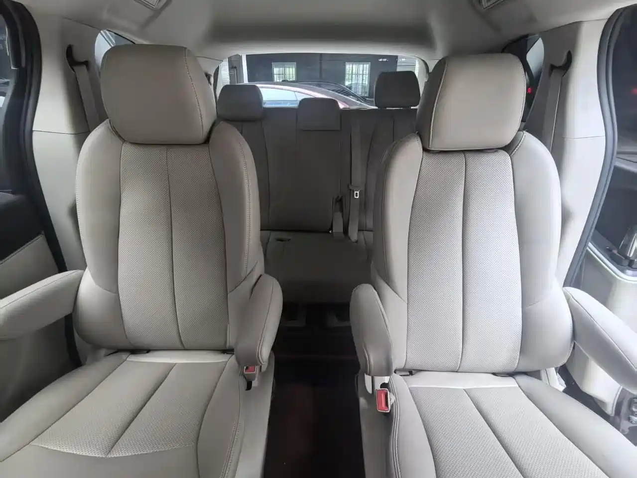 Buick GL8 2021 Land Business Class 652T Comfort фото 12