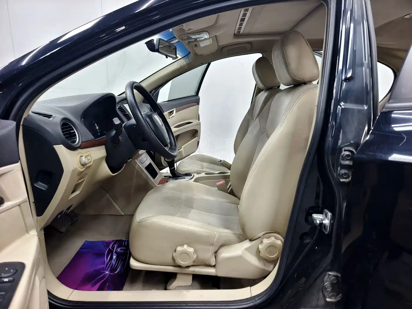 Roewe 350 2016 2014 1.5L Automatic Joy Edition