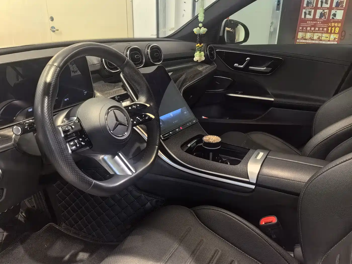 Mercedes-Benz C-Class 2023 C 200 L Sport фото 3