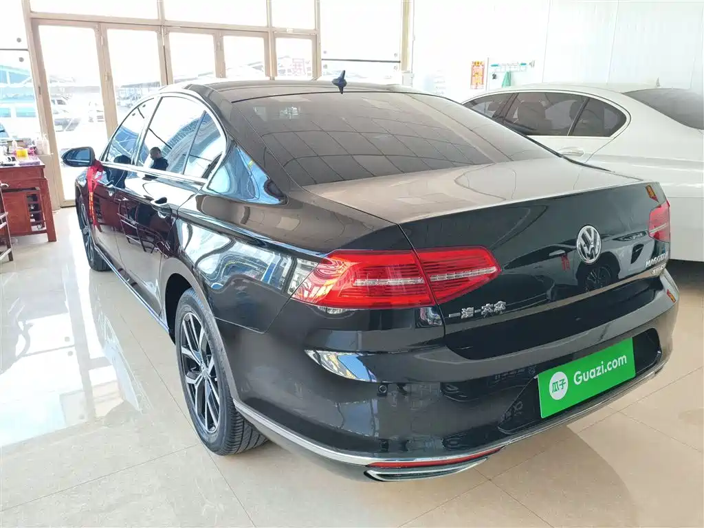 Volkswagen Magotan 2017 330TSI DSG Premium фото 5