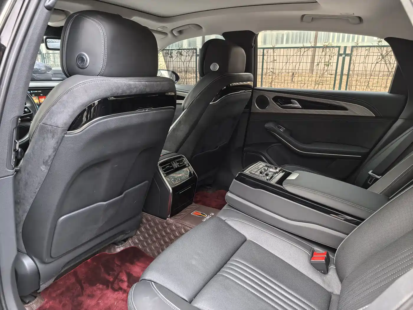 Hongqi H9 2020 3.0T Smart Connection Qi Chang Edition фото 13