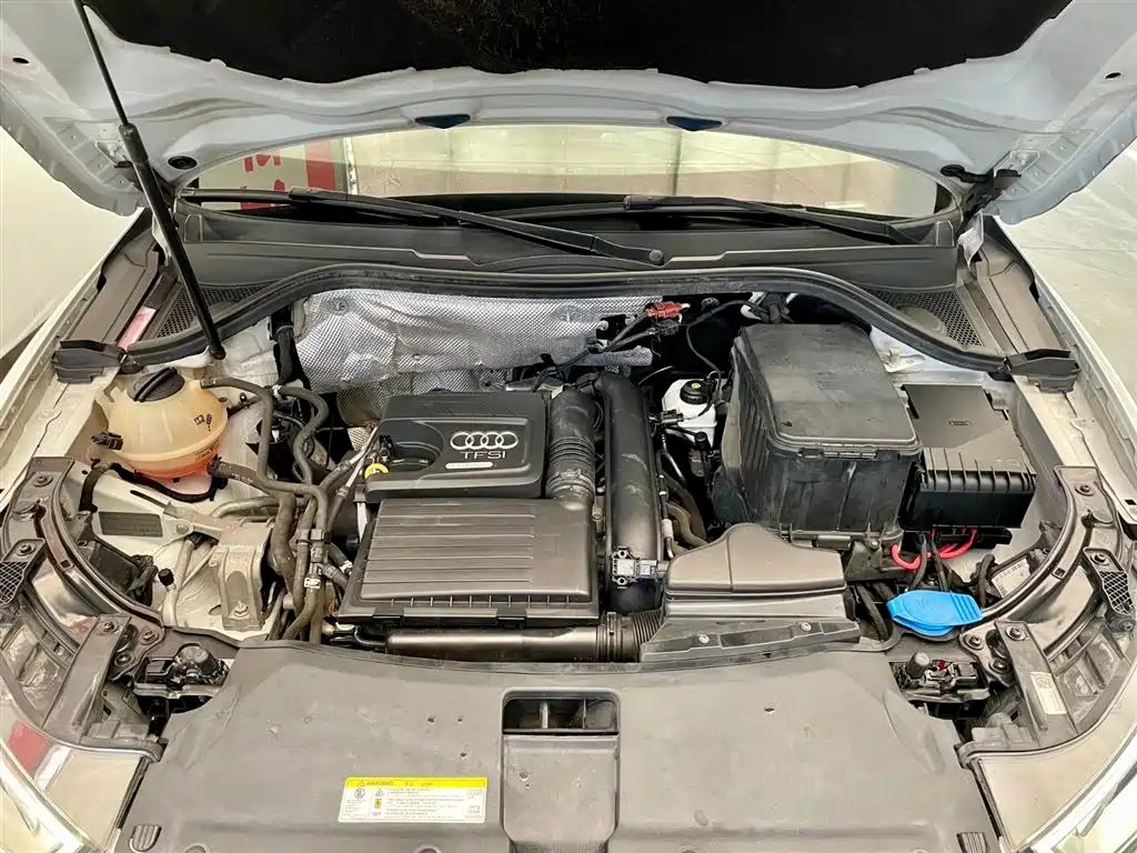 Audi Q3 2015 30 TFSI Comfort фото 17