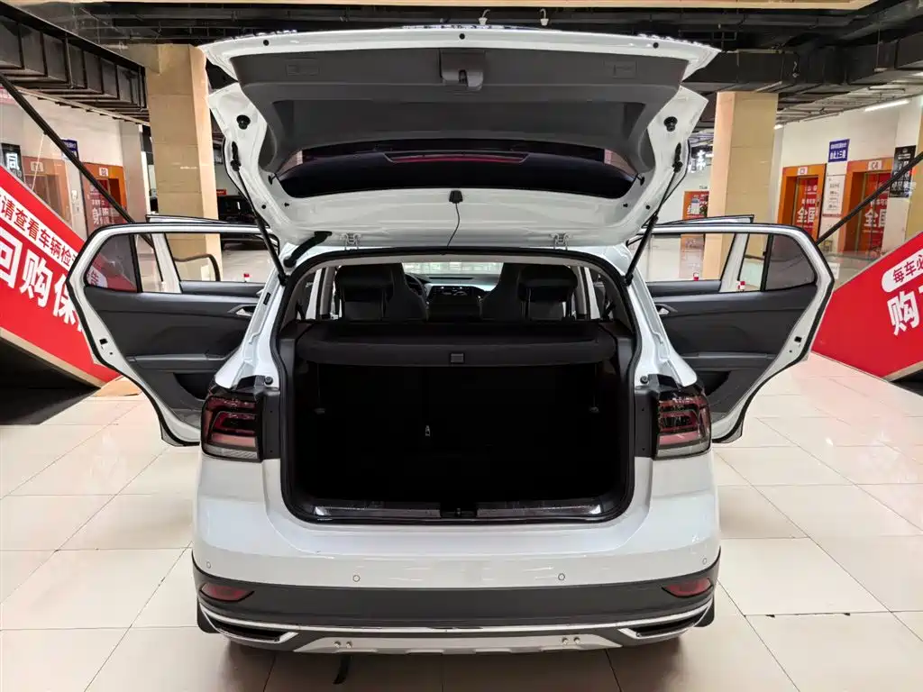 VOLKSWAGEN TU KAI