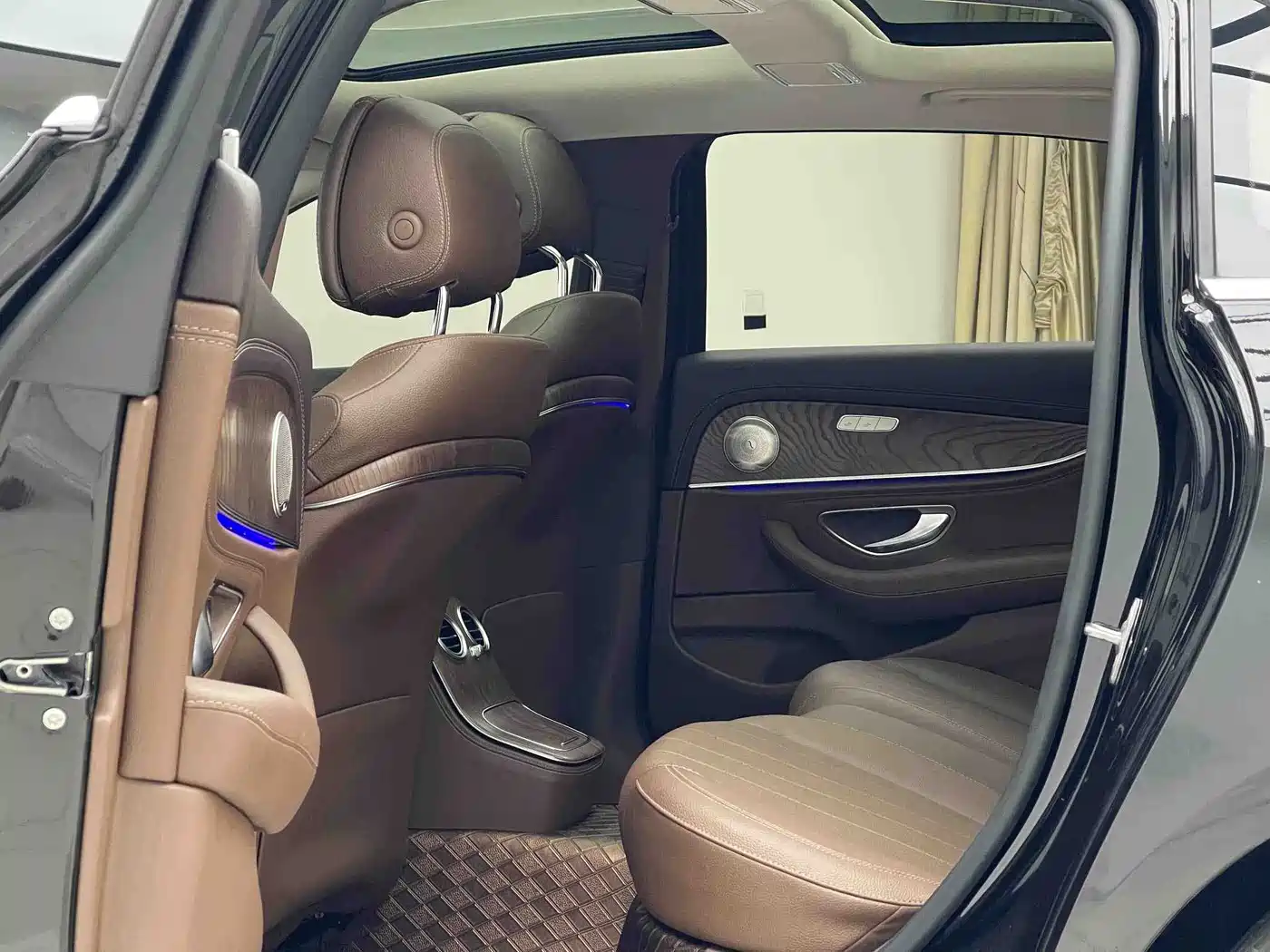 Mercedes-Benz E-Class 2021 Facelift E 300 L Fashion фото 12