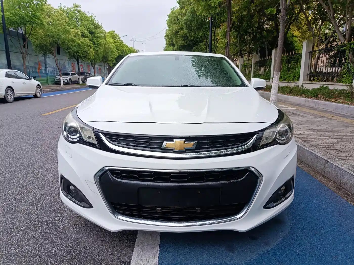 Chevrolet Malibu 2016 1.6T Automatic Luxury Edition фото 2