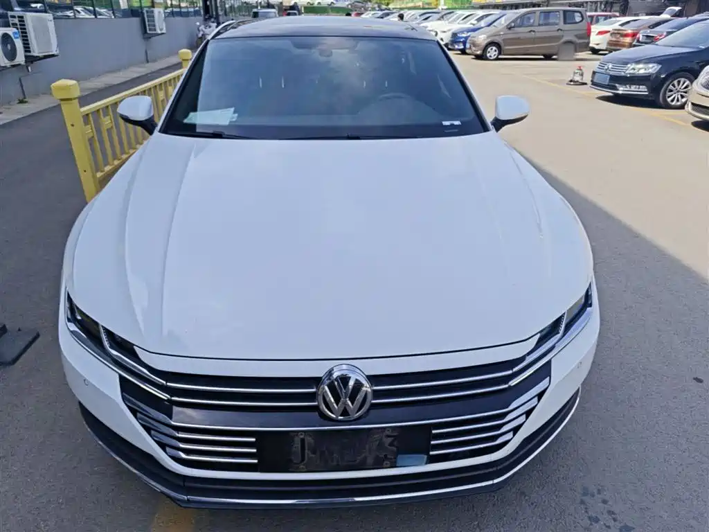 Volkswagen FAW-Volkswagen CC 2020 330TSI Elegance Version China VI фото 3