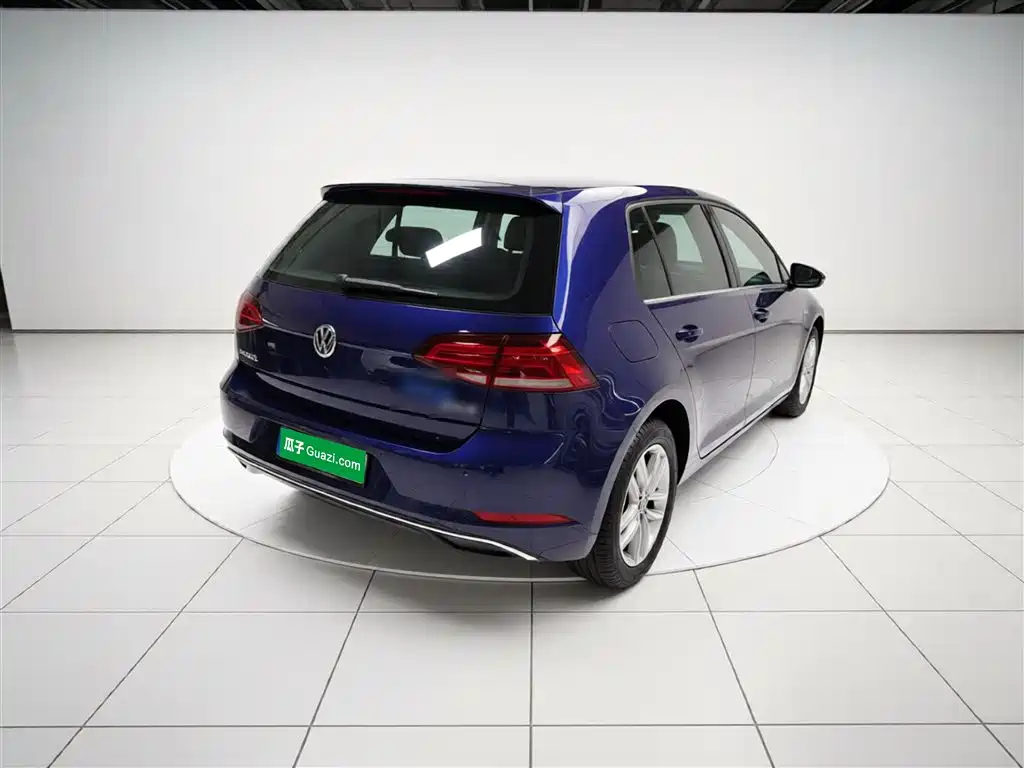 Volkswagen Golf 2018 1.6L Automatic Comfort фото 7
